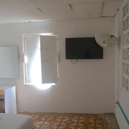Mango Tree Ctg 420 Hostel *