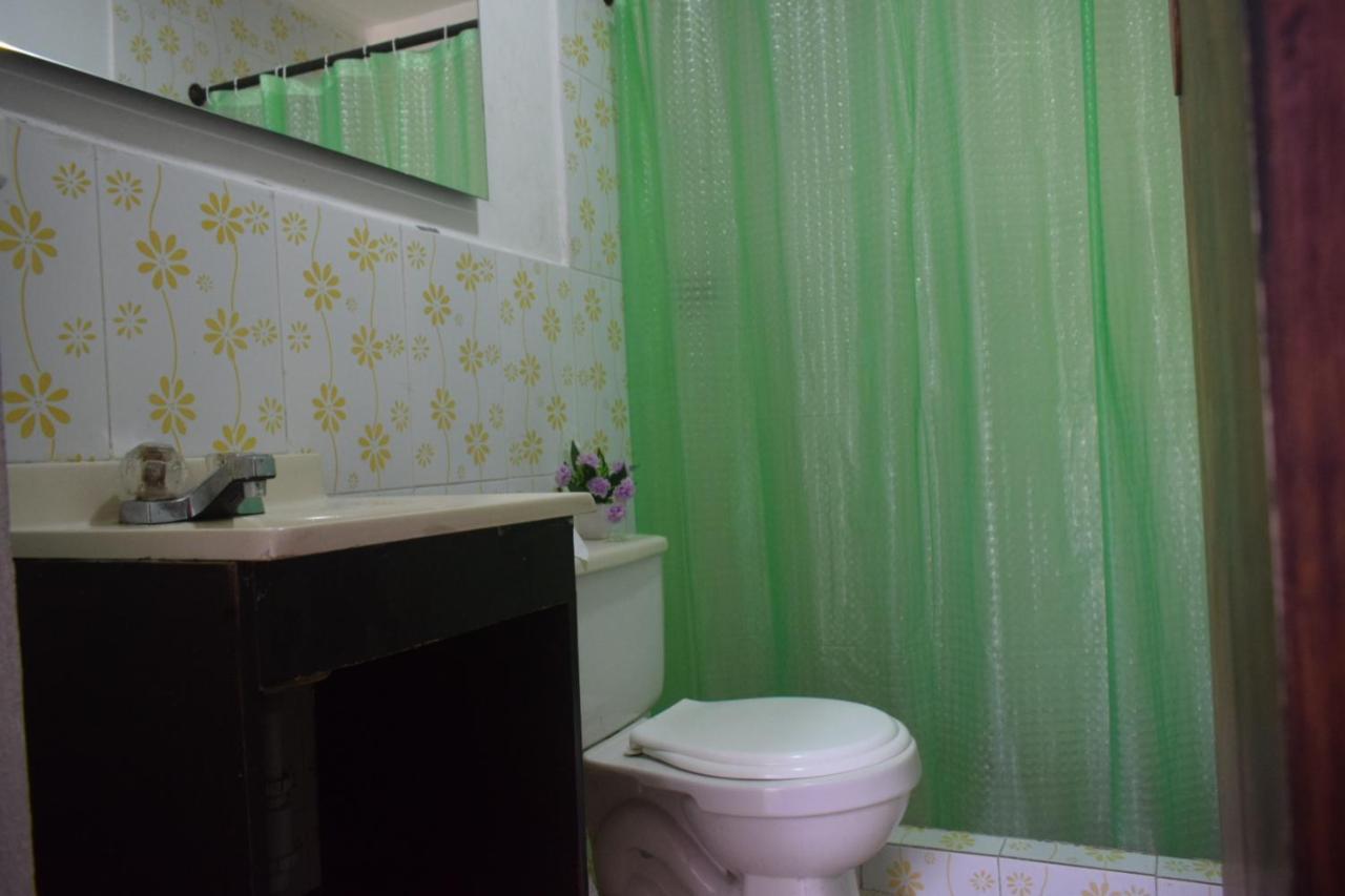 Mango Tree Ctg 420 Hostal