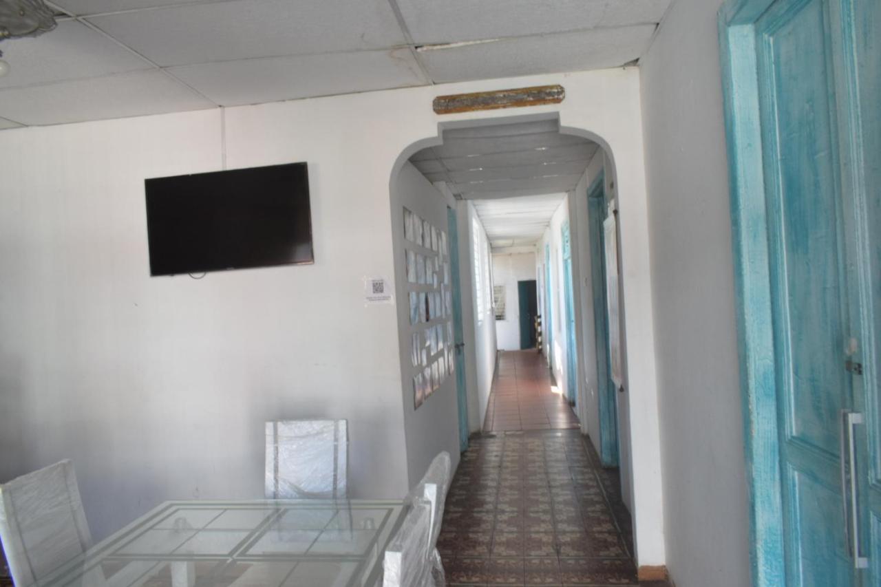 Mango Tree Ctg 420 Hostal