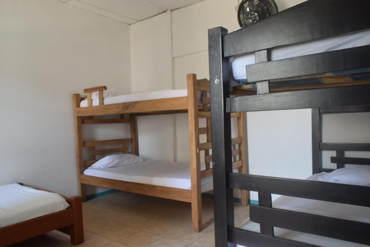 Mango Tree Ctg 420 Hostel Cartagena