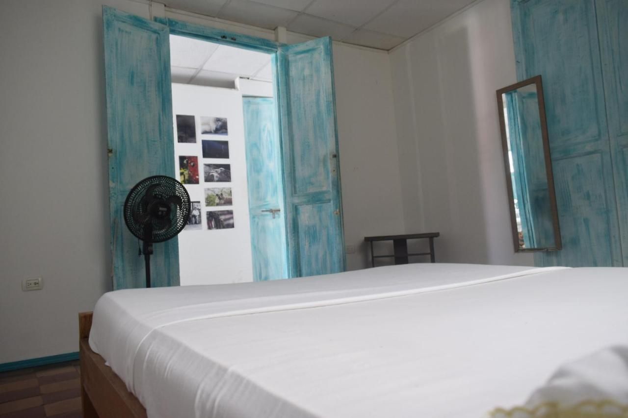 Mango Tree Ctg 420 Hostel Cartagena