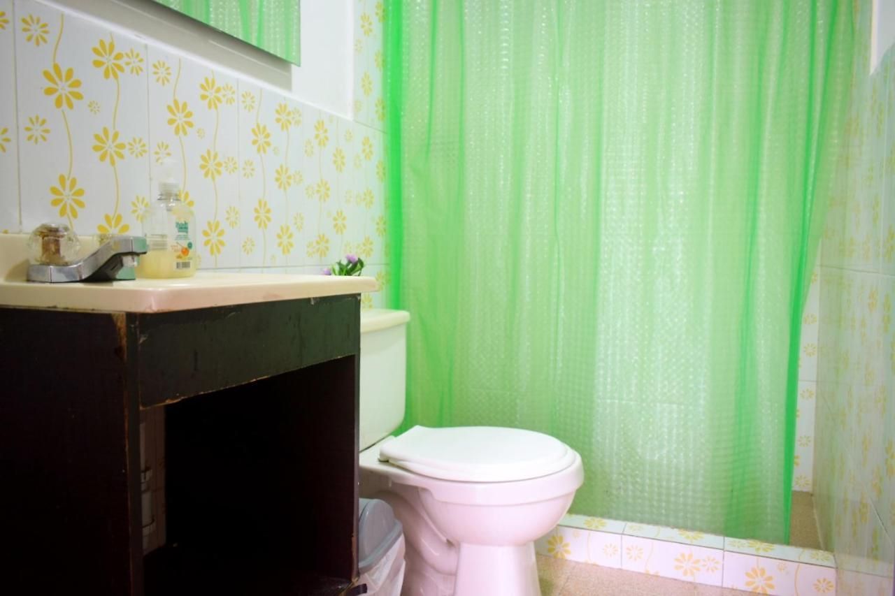 Mango Tree Ctg 420 Hostel Cartagena